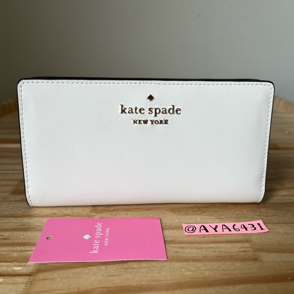 Kate Spade Wallet🎈🎈 - Picture 1 of 7